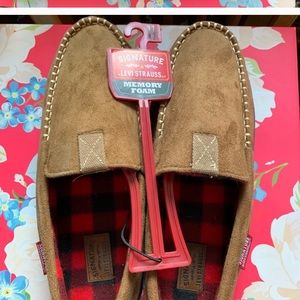 NEW Levi Strauss Memory Foam loafer Slippers